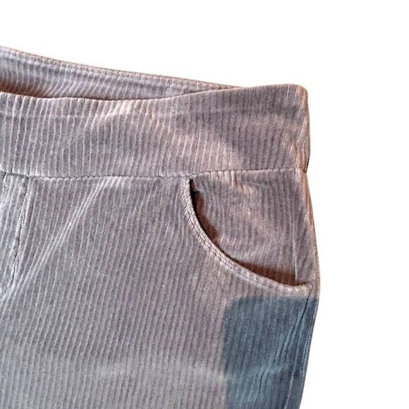 d & co. 3X Petite Gray stretch corduroy two pocket leggings soft - Picture 2 of 7